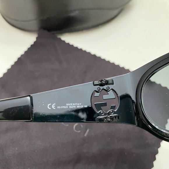Gucci Sunglasses - Picture 2 of 4